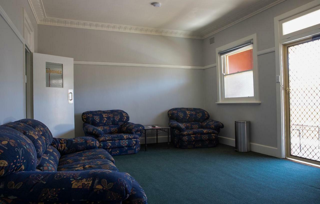 Criterion Hotel Gundagai Exteriör bild